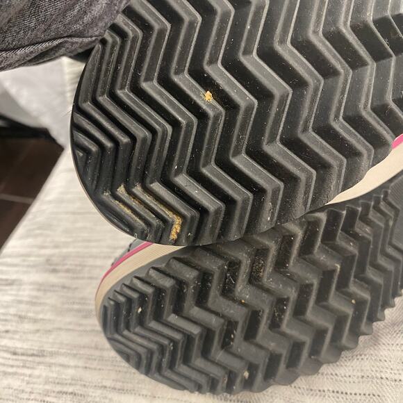 Sorel Girl's Pink Suede Fur Trim Lace Up Snow Boots Size 3 - Picture 8 of 8